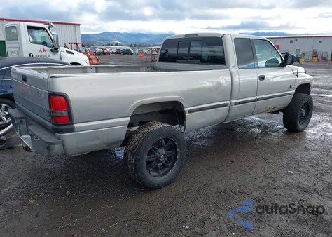 1999 Dodge Ram 2500 St from USA, damaged, VIN 1B7KF2368XJ519417